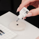 Orbe Perform 2 eyelash adhesive drop. A PureForm® adhesive